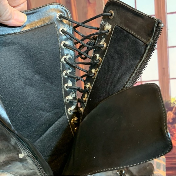 Witch boots Cosplay Costume Halloween Theater Dressy Heels 8 Black Faux Buttons - Picture 12 of 16